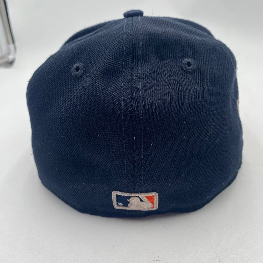DETROIT TIGERS New Era 59FIFTY Fitted Hat 7 1/4 Navy 2005 All-Star Game Patch
